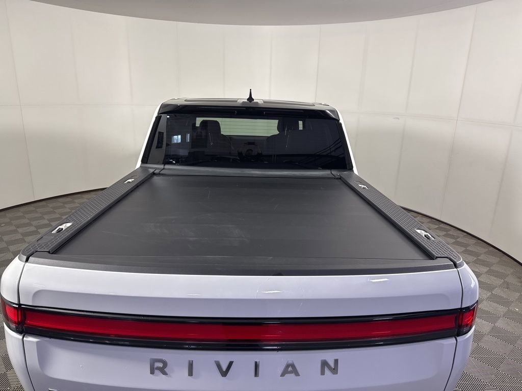 Used 2023 Rivian R1T Adventure image 19