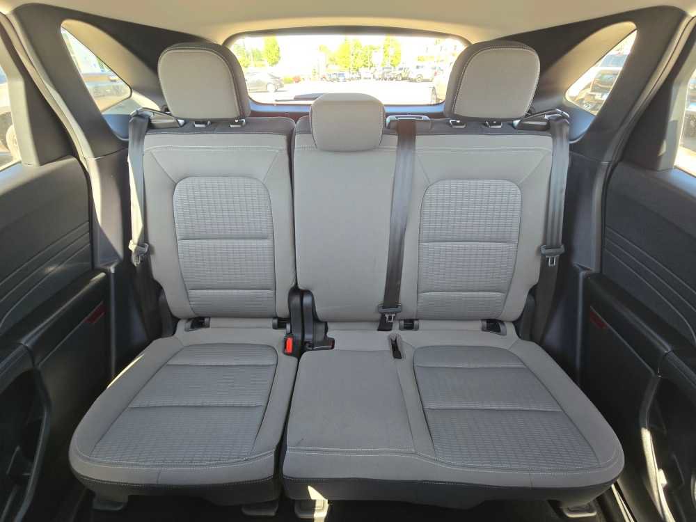 Used 2022 Ford Escape S AWD/4WD image 17