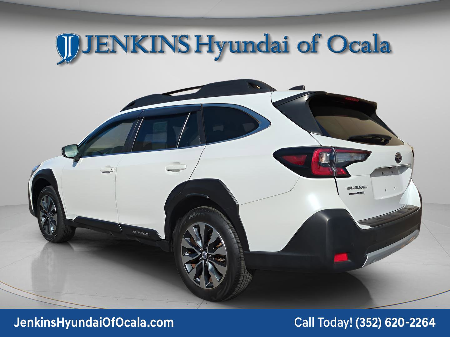 Used 2023 Subaru Outback Limited image 6