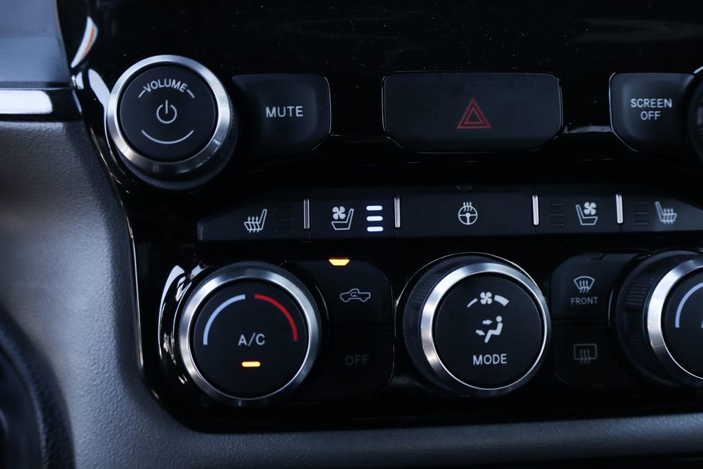 Used 2022 RAM 1500 Laramie w/ G/T Package RWD image 39