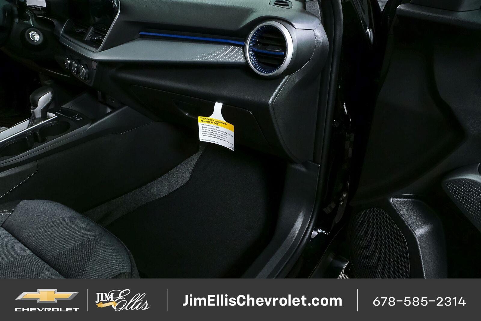 New 2026 Chevrolet Trax LS w/ LS Convenience Package FWD image 23