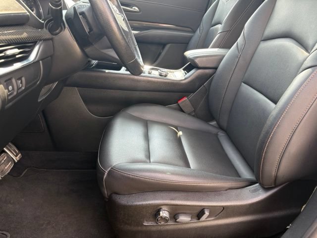 Used 2021 Cadillac XT4 Sport w/ Sun And Sound Package AWD/4WD image 10
