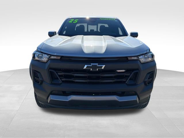 Certified 2025 Chevrolet Colorado Trail Boss AWD/4WD image 2