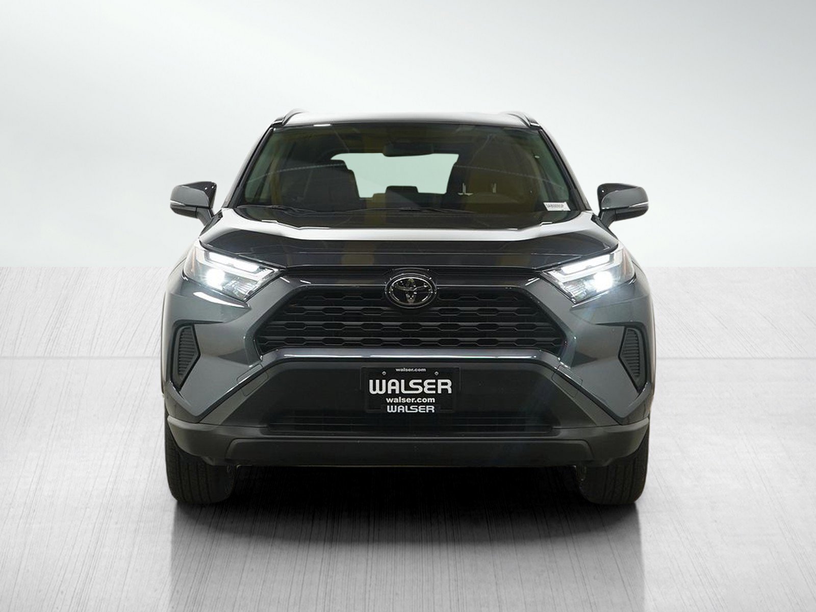 Used 2025 Toyota RAV4 XLE AWD/4WD image 8