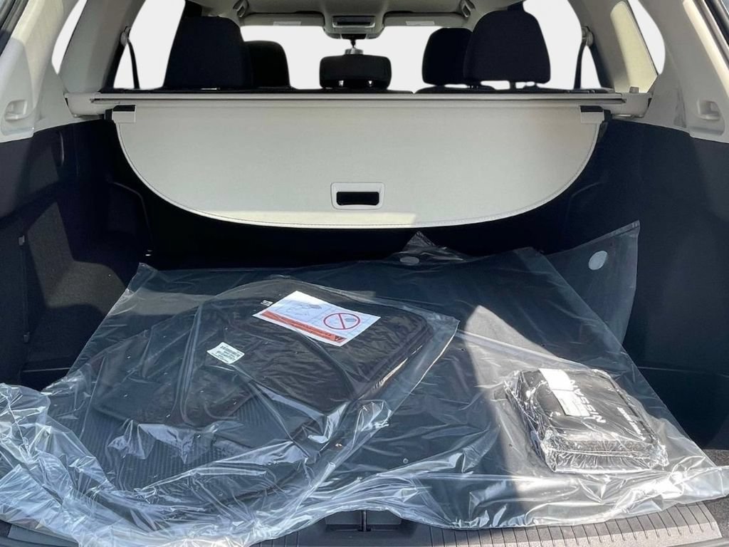 New 2026 Nissan Rogue SV FWD image 9