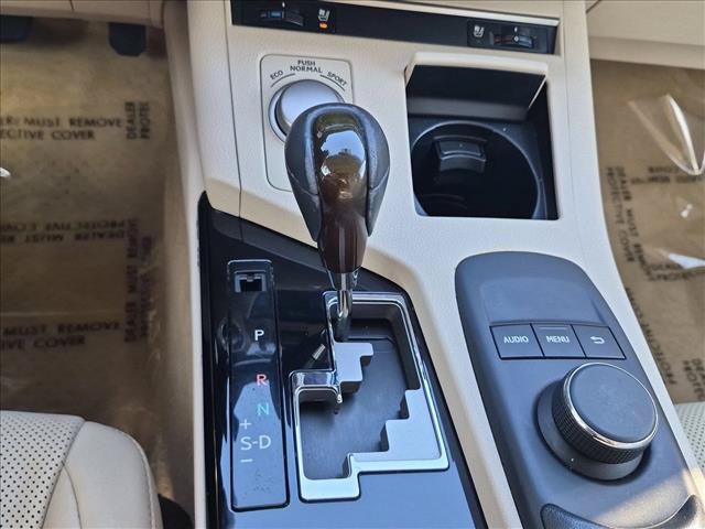 Used 2015 Lexus ES 350 w/ Premium Package FWD image 12