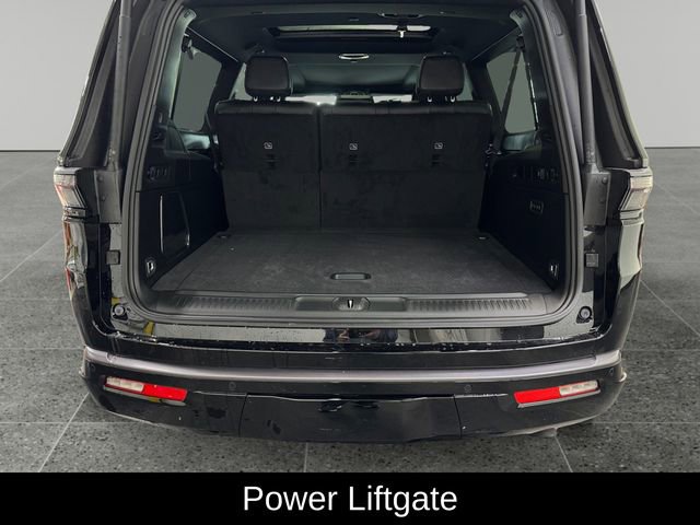 New 2026 Jeep Grand Wagoneer L Limited AWD/4WD image 15