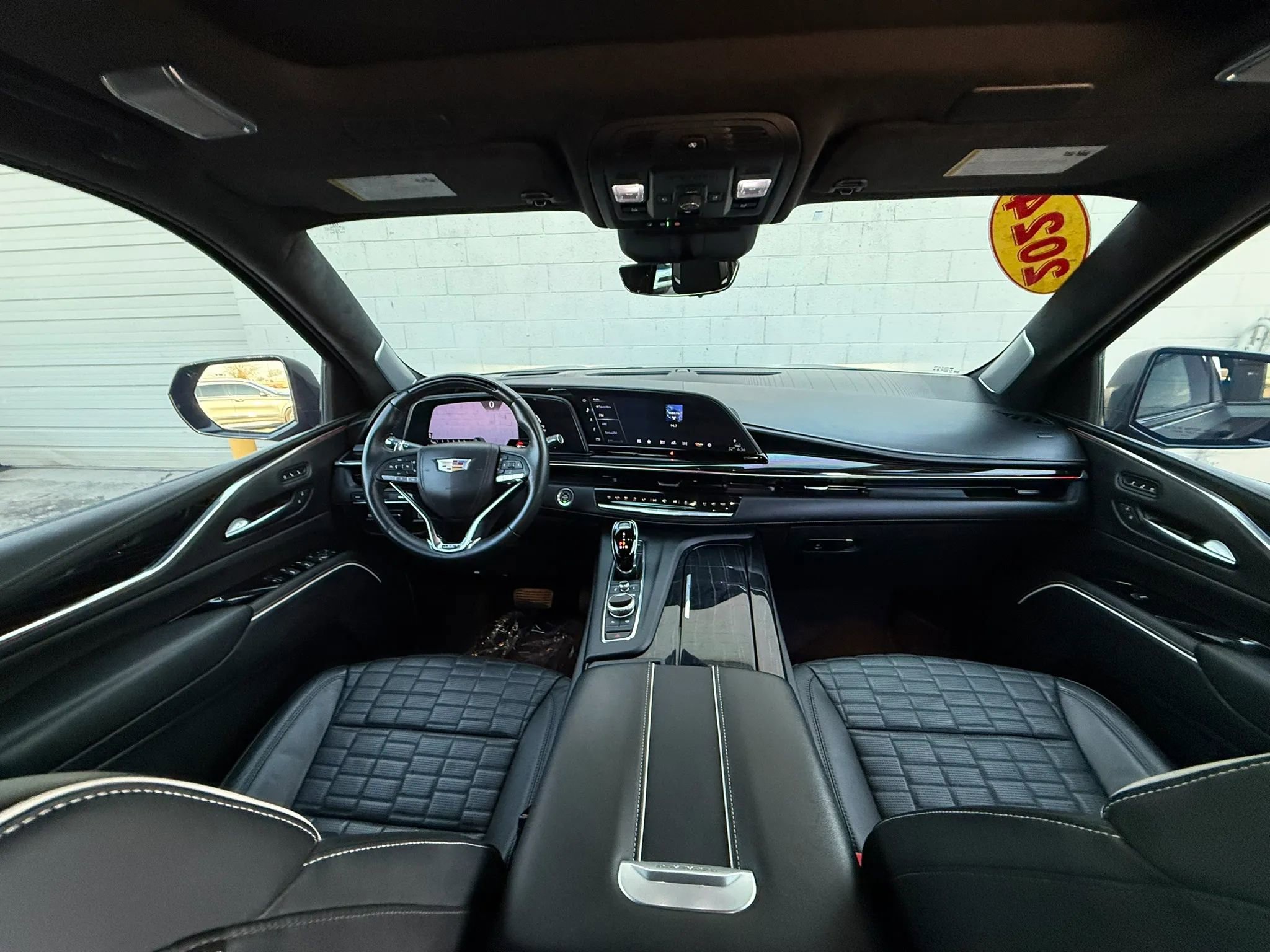 Used 2024 Cadillac Escalade ESV V image 54