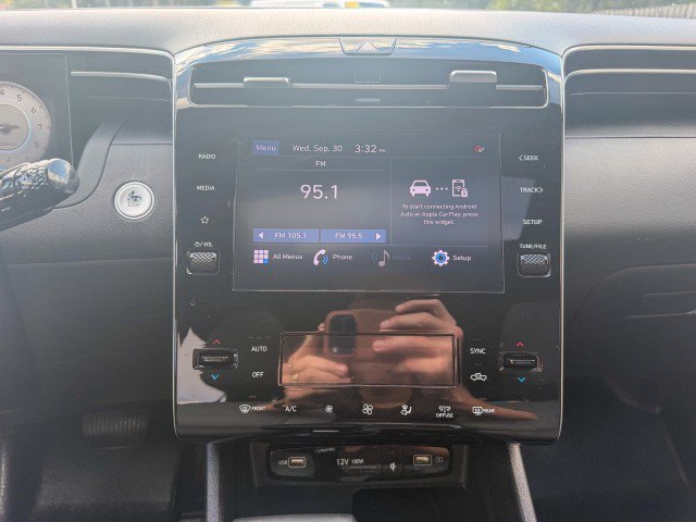 Used 2022 Hyundai Santa Cruz SEL Premium AWD/4WD image 11