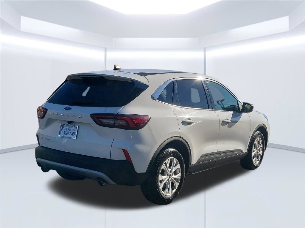 Used 2024 Ford Escape Active FWD image 5