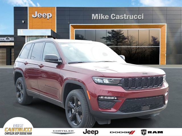New 2025 Jeep Grand Cherokee Limited w/ Black Appearance Package