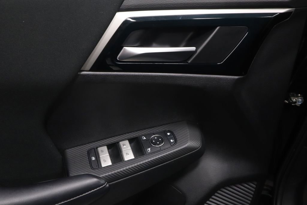 Used 2022 Mitsubishi Outlander ES image 22