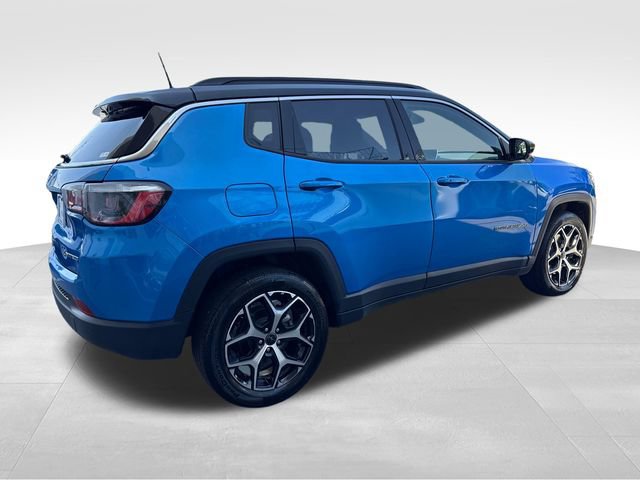 Used 2025 Jeep Compass Limited AWD/4WD image 5