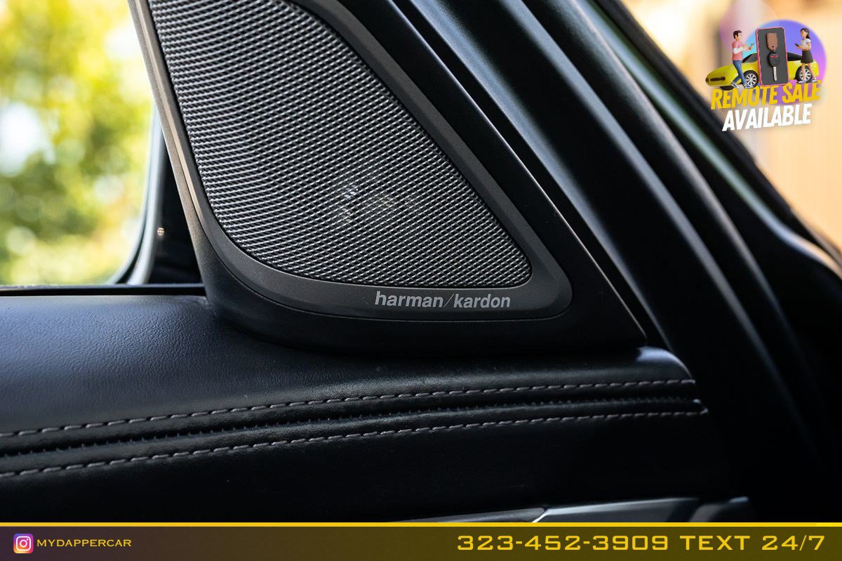 Used 2019 BMW 750i w/ Executive Package RWD image 31