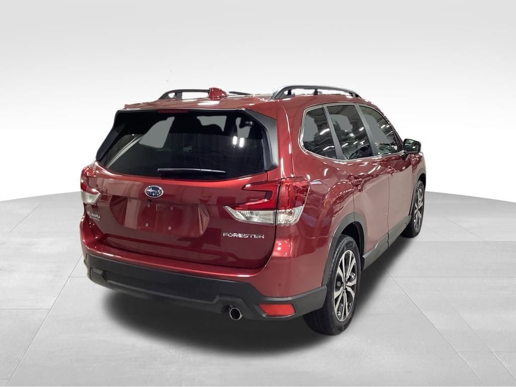 Certified 2023 Subaru Forester Limited image 7