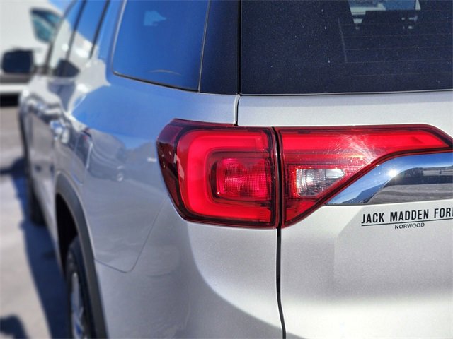 Used 2017 GMC Acadia SLE w/ Driver Alert Package I image 9