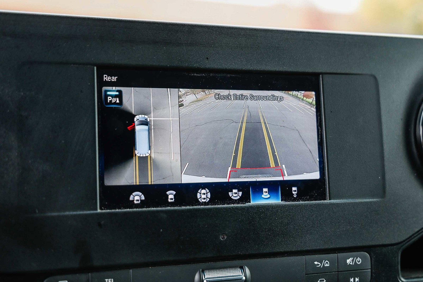 Used 2023 Mercedes-Benz Sprinter 144 Cargo image 23