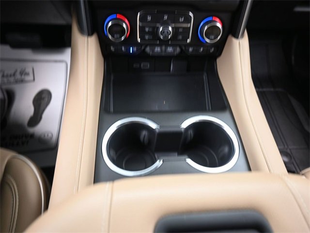 Used 2024 Chevrolet Tahoe Premier image 11