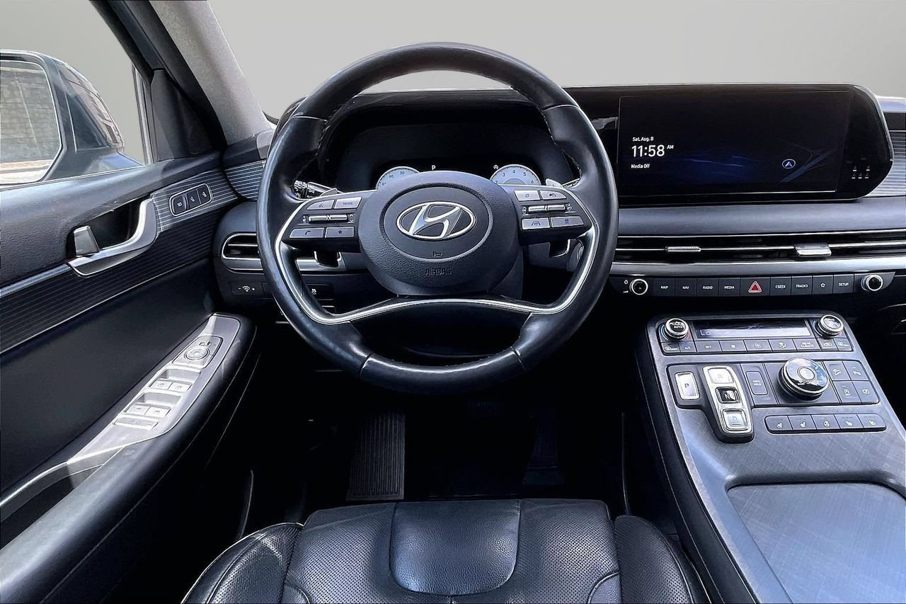 Used 2024 Hyundai Palisade Limited AWD/4WD image 11