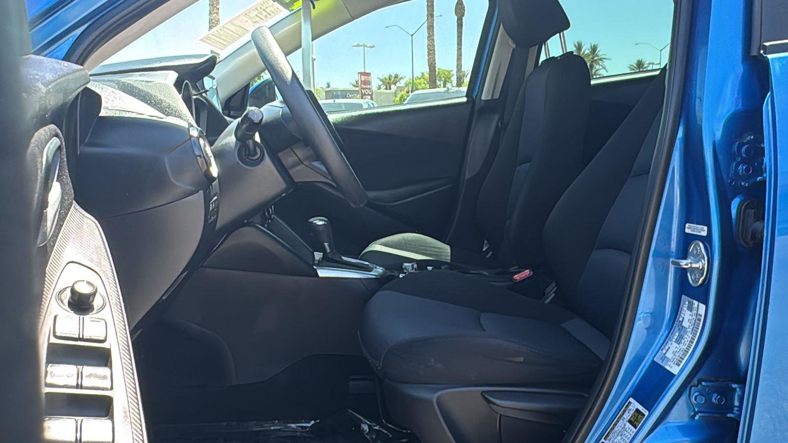 Used 2019 Toyota Yaris LE FWD image 26