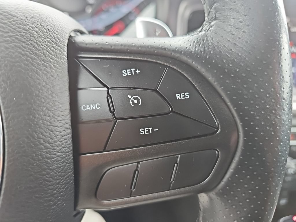 Certified 2020 Dodge Charger SXT w/ Blacktop Package AWD/4WD image 28