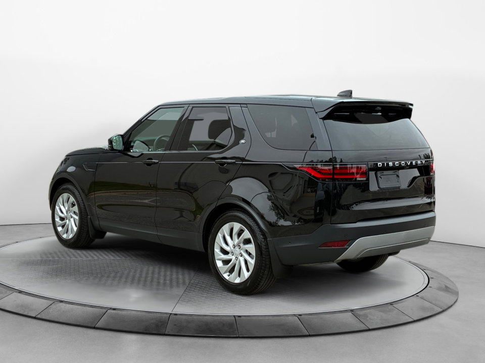 Used 2025 Land Rover Discovery S AWD/4WD image 5