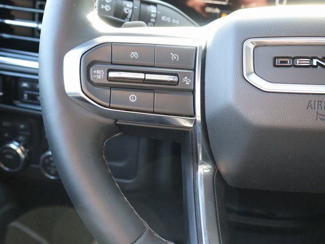 New 2026 GMC Yukon XL Denali w/ Sun & Power Step Package AWD/4WD image 34