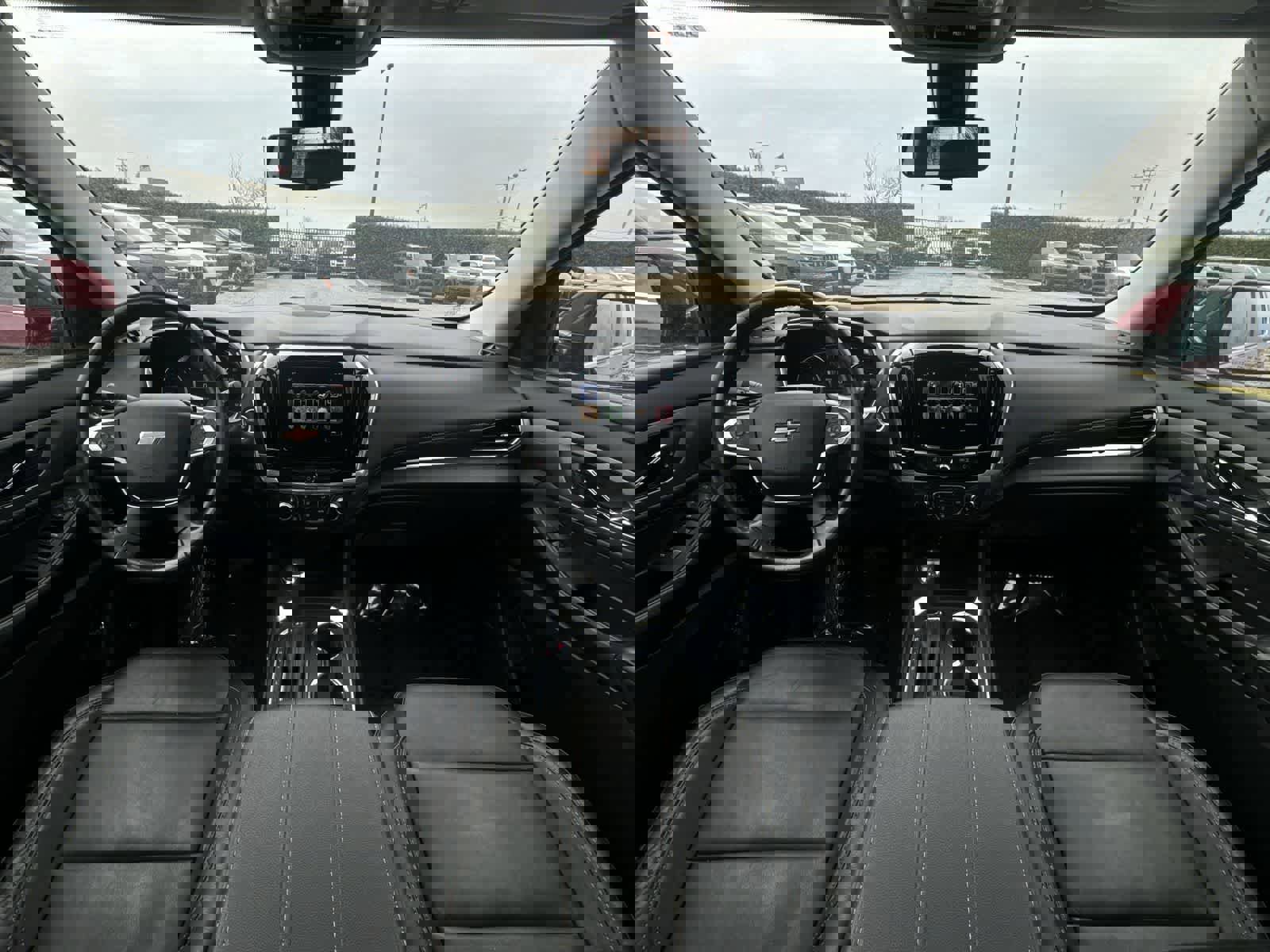 Used 2019 Chevrolet Traverse LT w/ LT Premium Package image 16