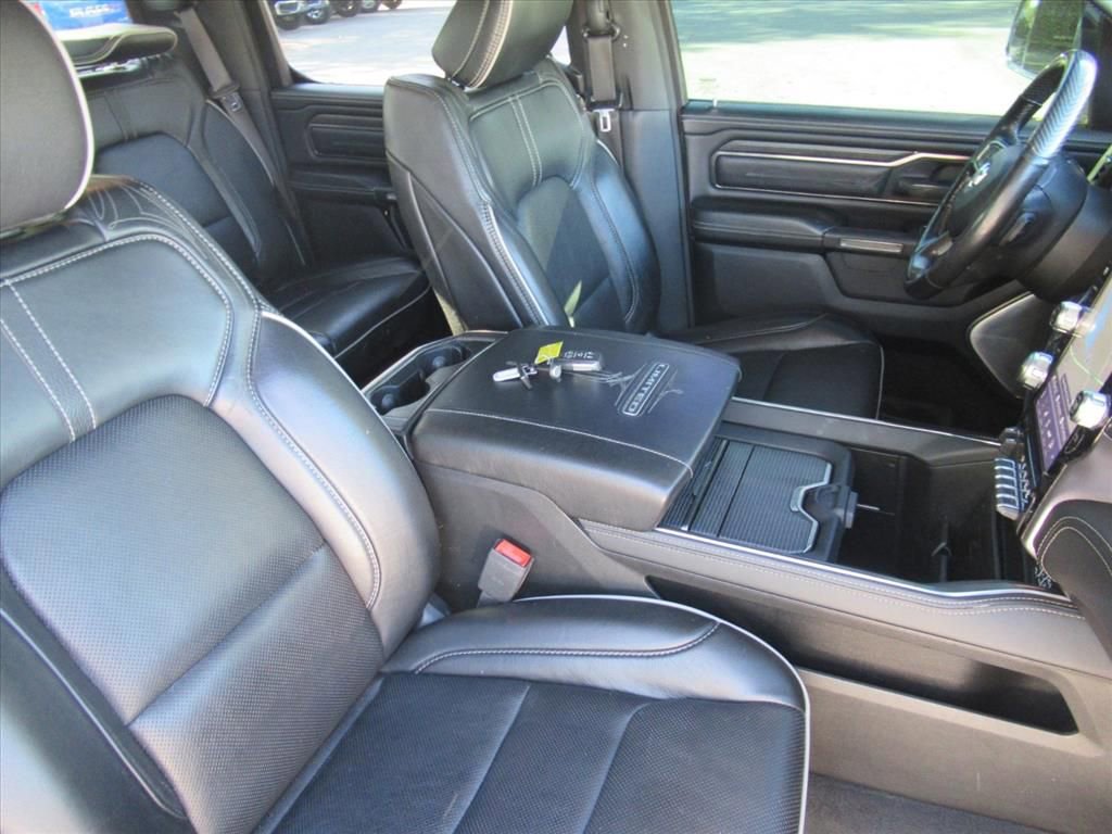 Used 2019 RAM 1500 Limited AWD/4WD image 9