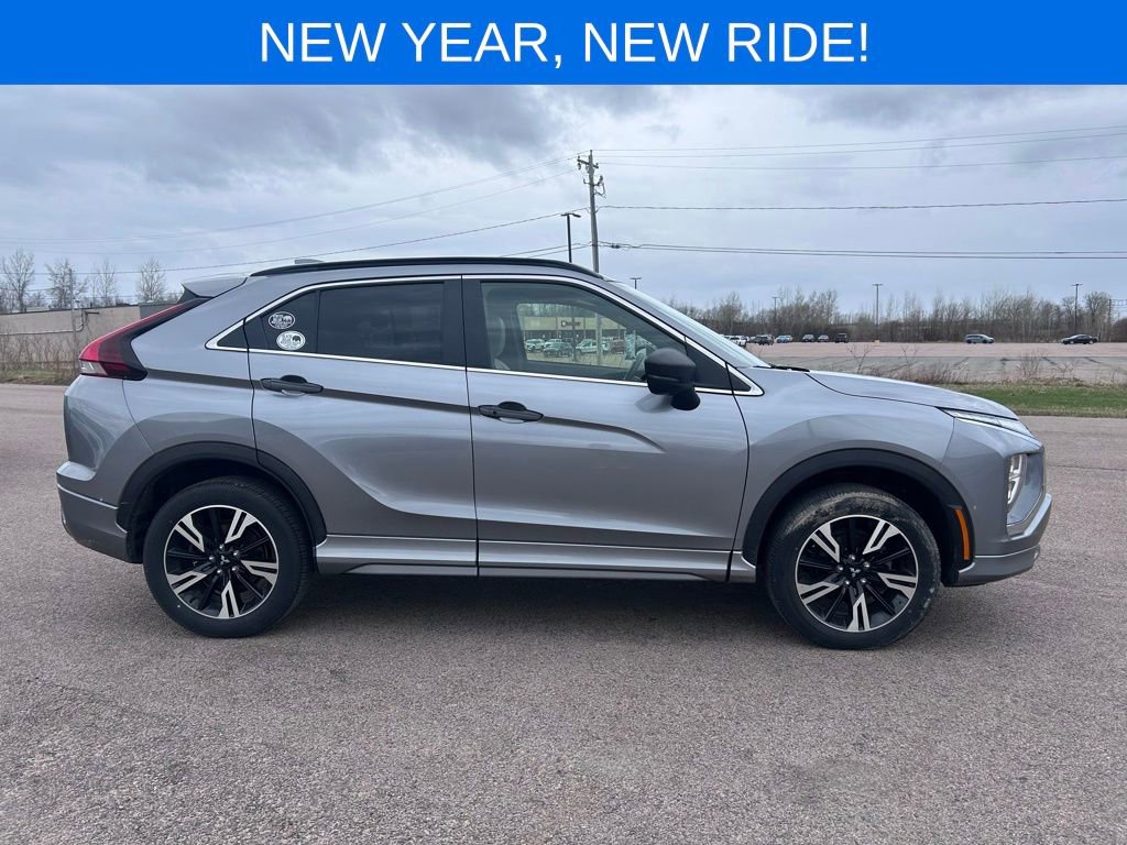 Used 2023 Mitsubishi Eclipse Cross AWD image 7