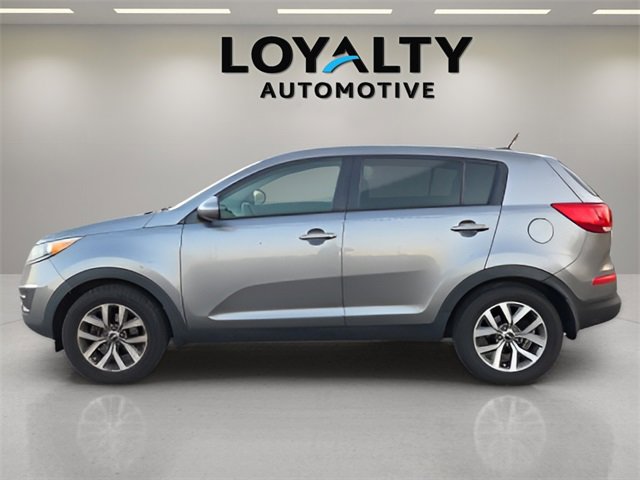 Used 2016 Kia Sportage LX image 2