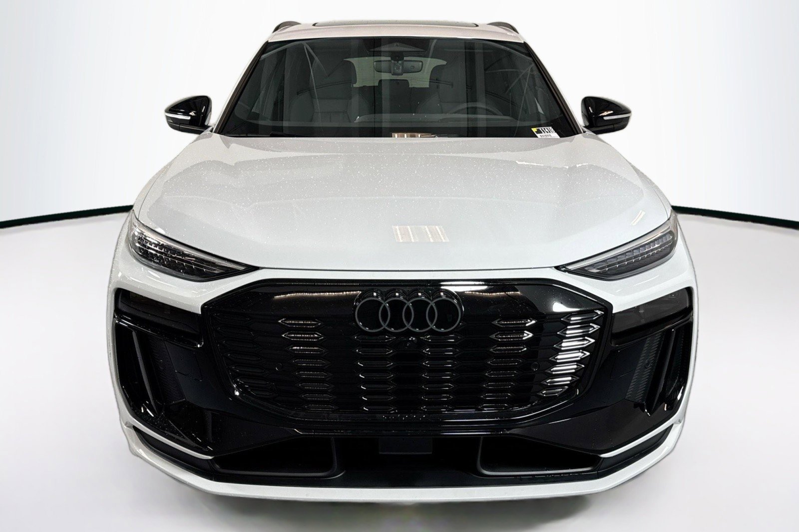 New 2027 Audi Q6 e-tron Premium Plus image 2