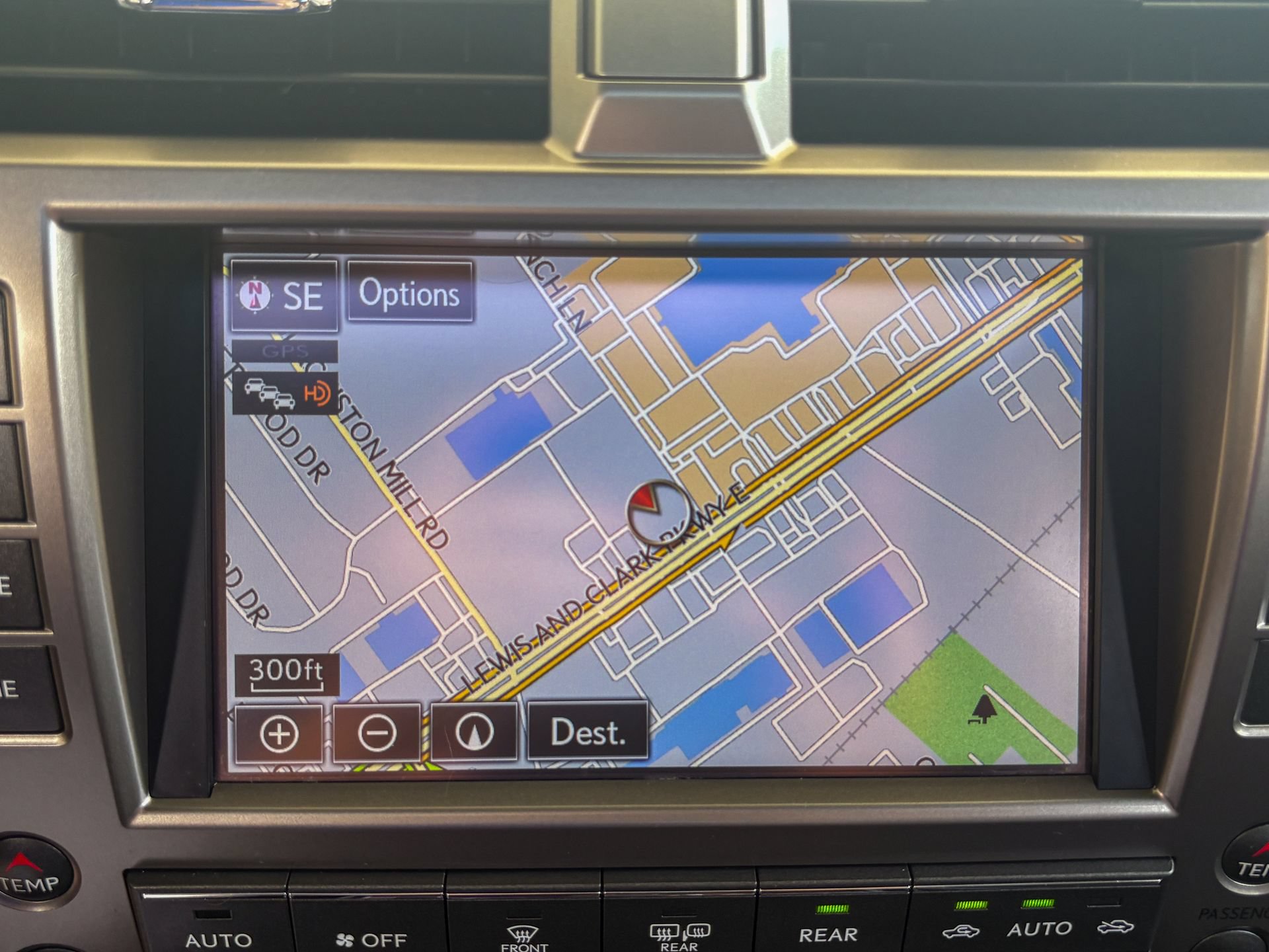 Used 2016 Lexus GX 460 w/ Premium Package AWD/4WD image 34