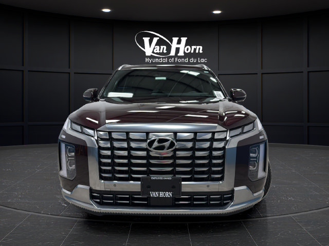 Used 2023 Hyundai Palisade Calligraphy w/ Cargo Package AWD/4WD image 2