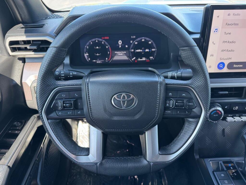 Certified 2025 Toyota Tacoma TRD Sport AWD/4WD image 8