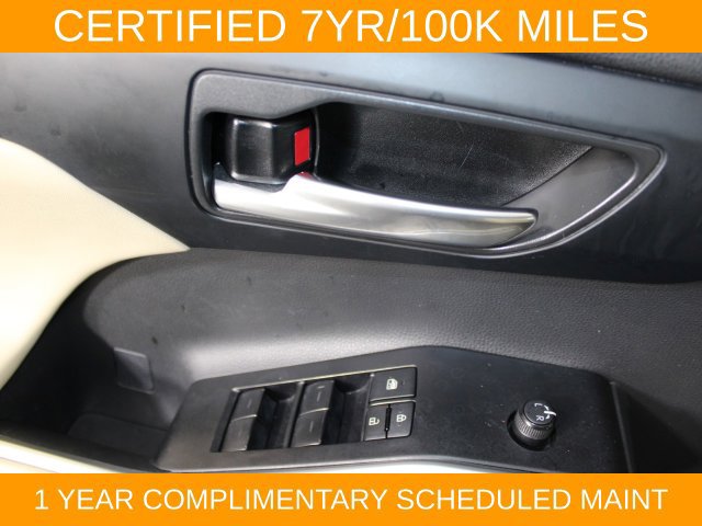 Used 2023 Toyota Highlander XLE FWD image 14