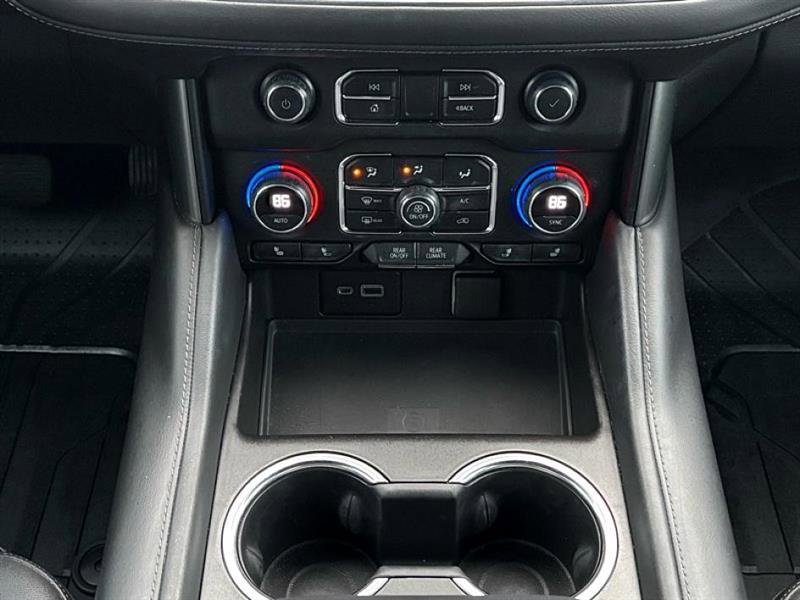 Used 2022 Chevrolet Tahoe Z71 w/ Luxury Package image 28