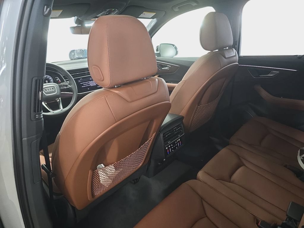 New 2026 Audi Q7 2.0T Premium Plus AWD/4WD image 6