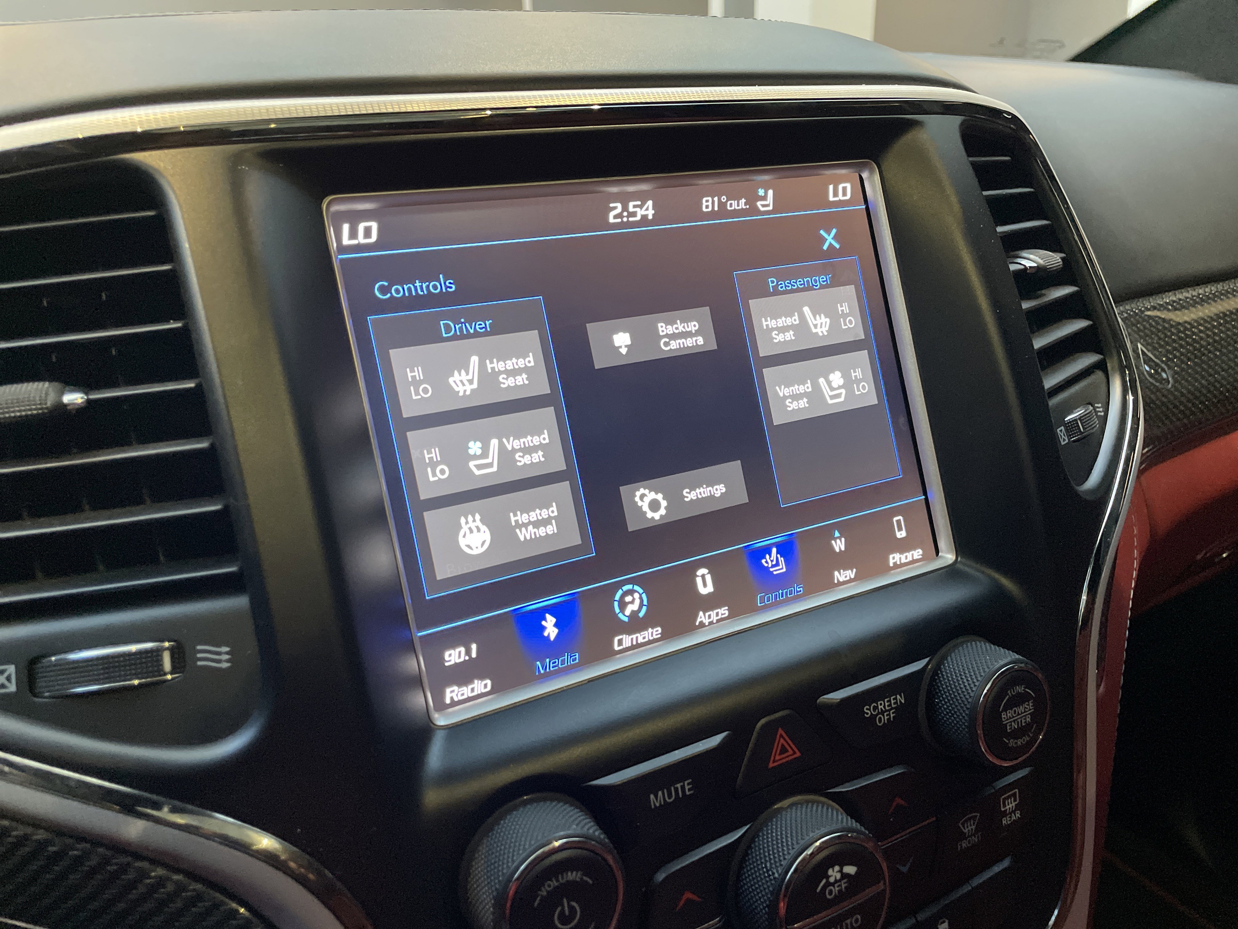 Used 2018 Jeep Grand Cherokee Trackhawk AWD/4WD image 23