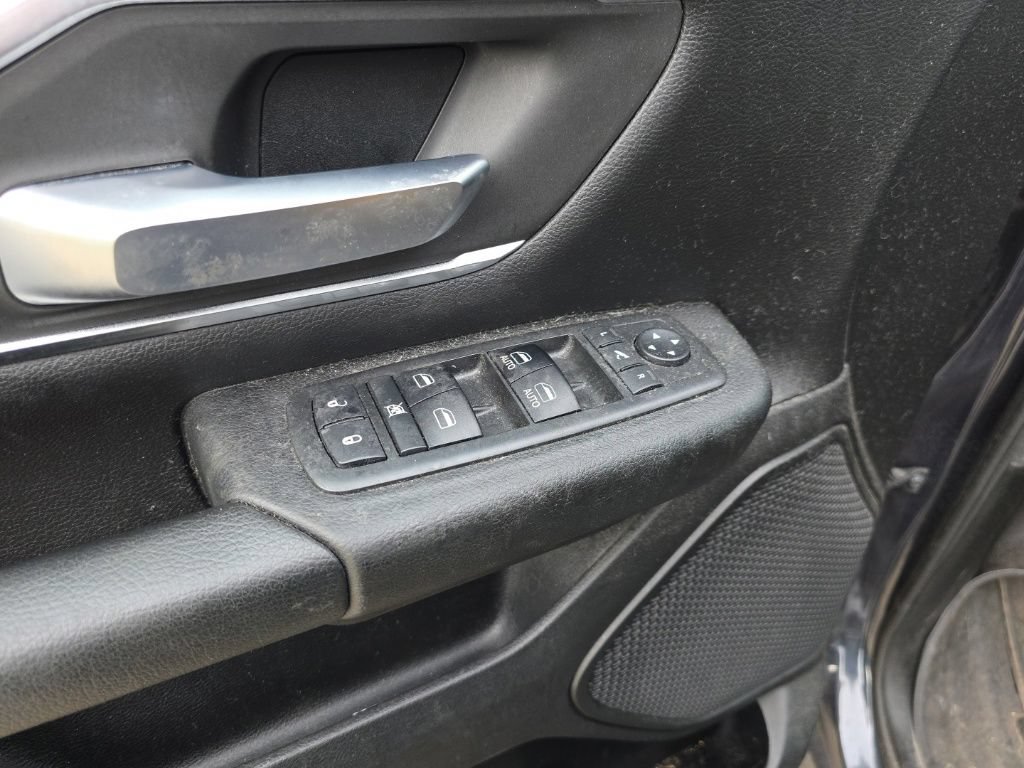 Used 2019 RAM 1500 Big Horn RWD image 13