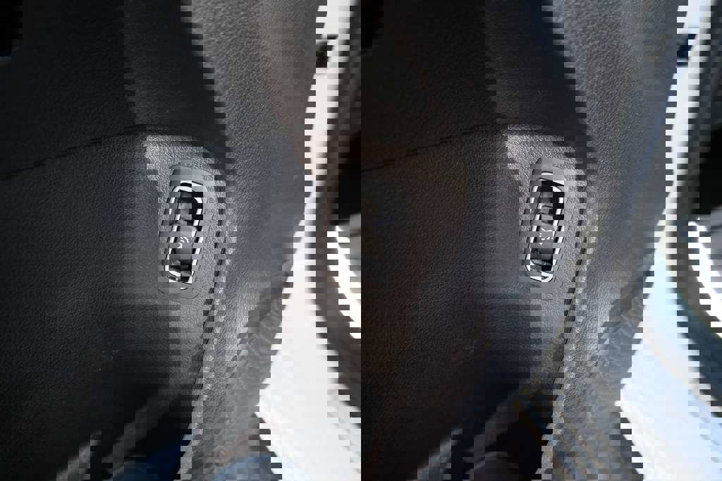 Used 2019 Mercedes-Benz A 220 4MATIC w/ Driver Assistance Package image 20