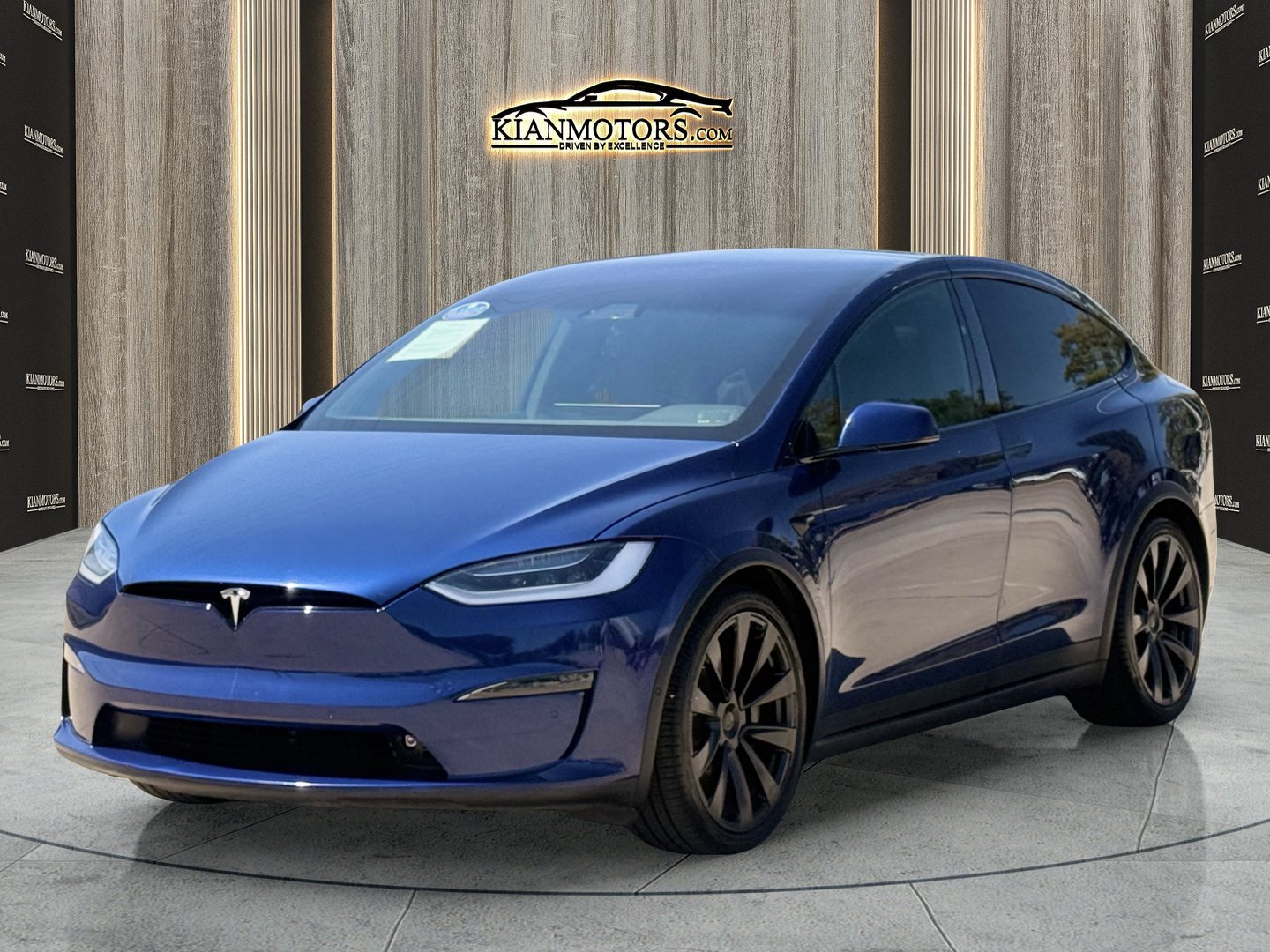 Used 2022 Tesla Model X Plaid AWD/4WD image 3