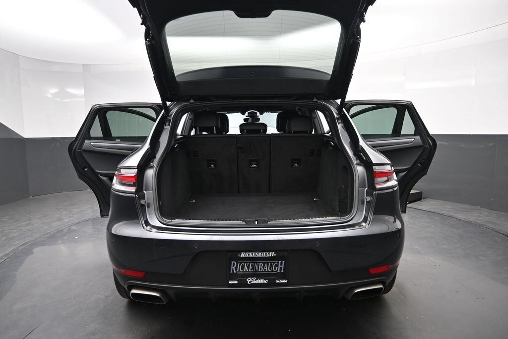 Used 2020 Porsche Macan AWD/4WD image 18