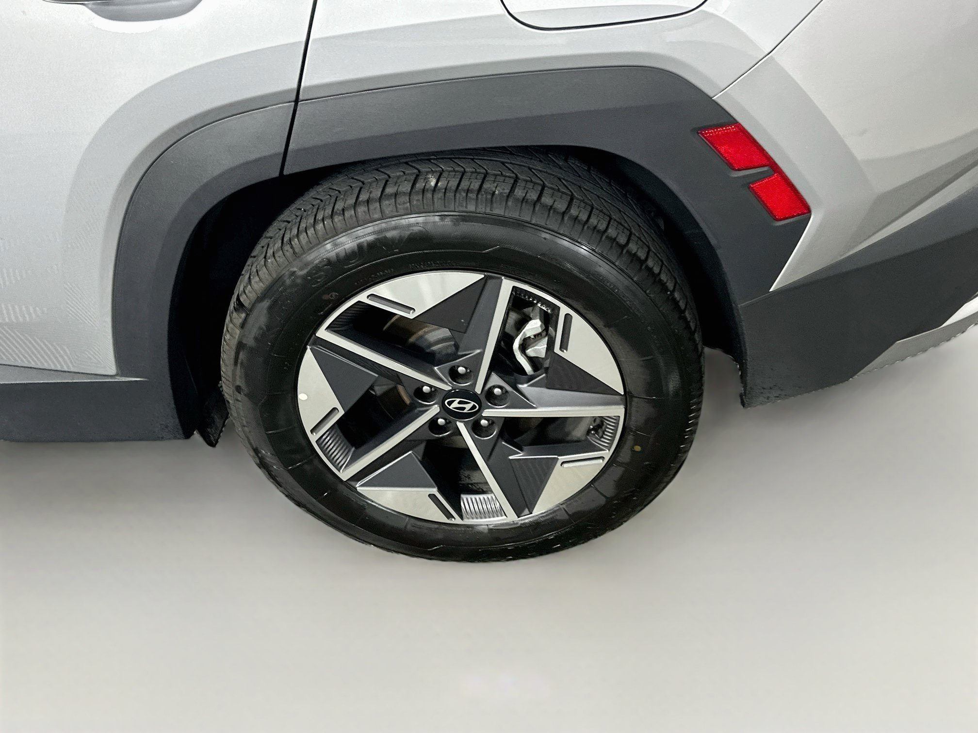 Used 2026 Hyundai Tucson SEL Plus FWD image 11
