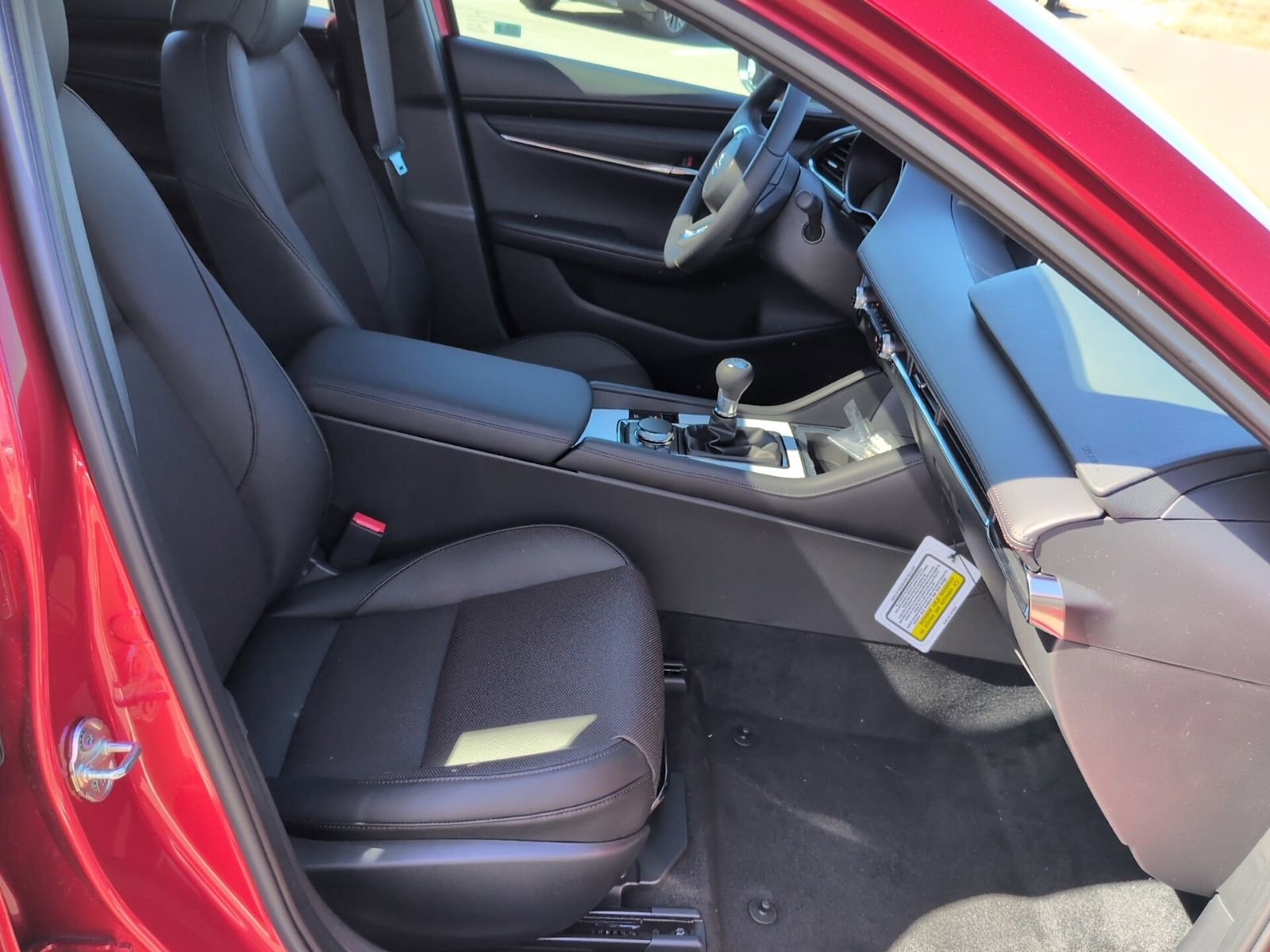 New 2026 MAZDA MAZDA3 2.5 S Hatchback w/ Premium Pkg FWD image 15
