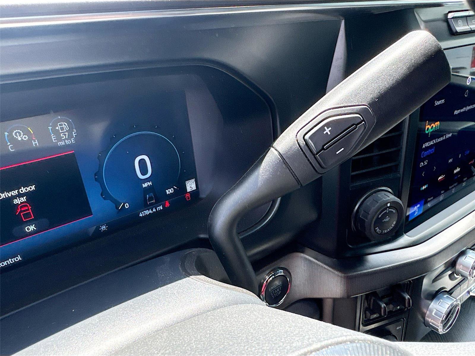 Used 2023 Ford F250 Platinum AWD/4WD image 6