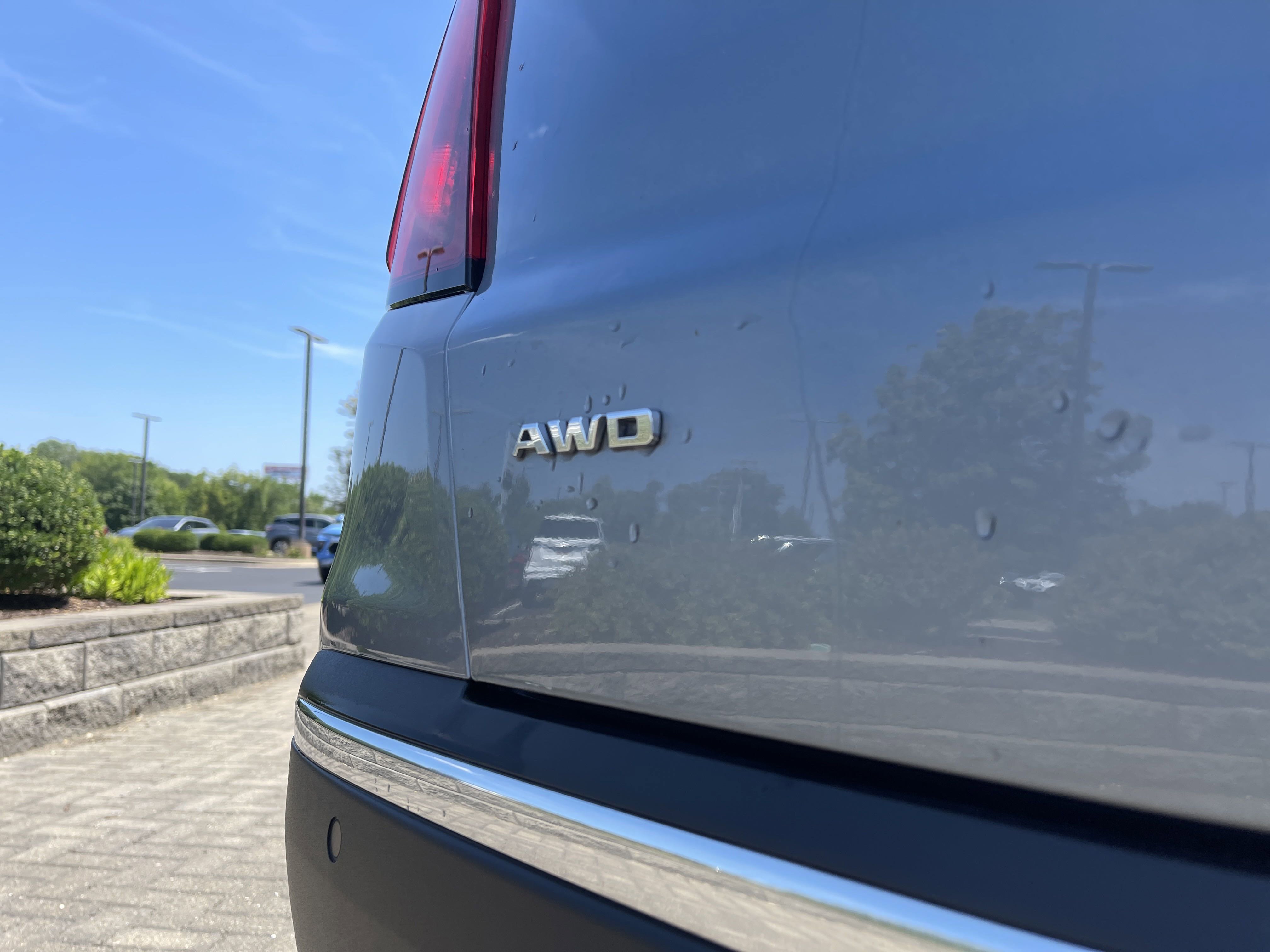 Used 2025 Cadillac XT5 Premium Luxury w/ Technology Package image 13