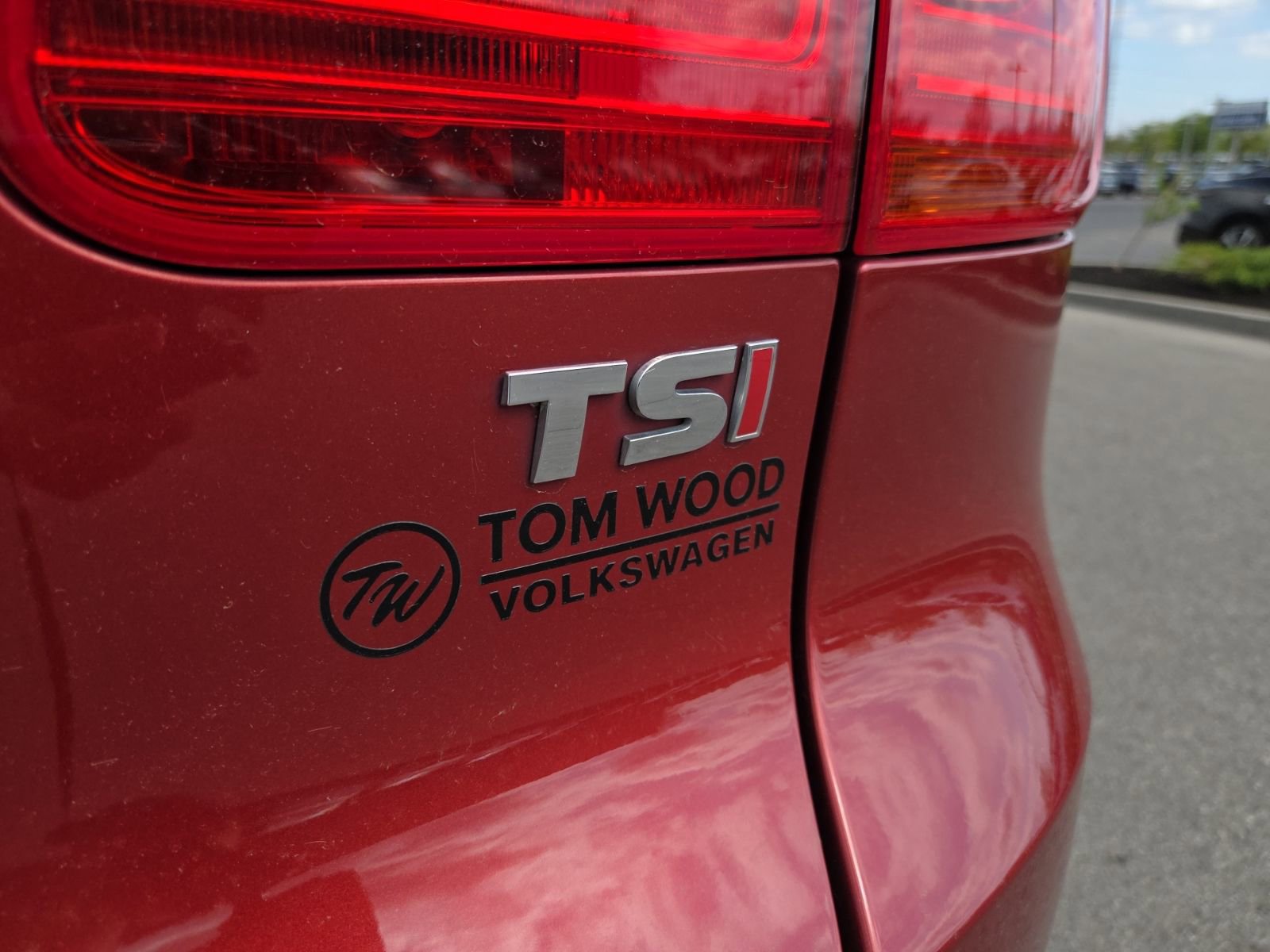 Used 2016 Volkswagen Tiguan SE image 7