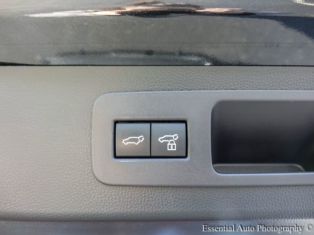 Used 2025 Lexus LX 700h F Sport image 32