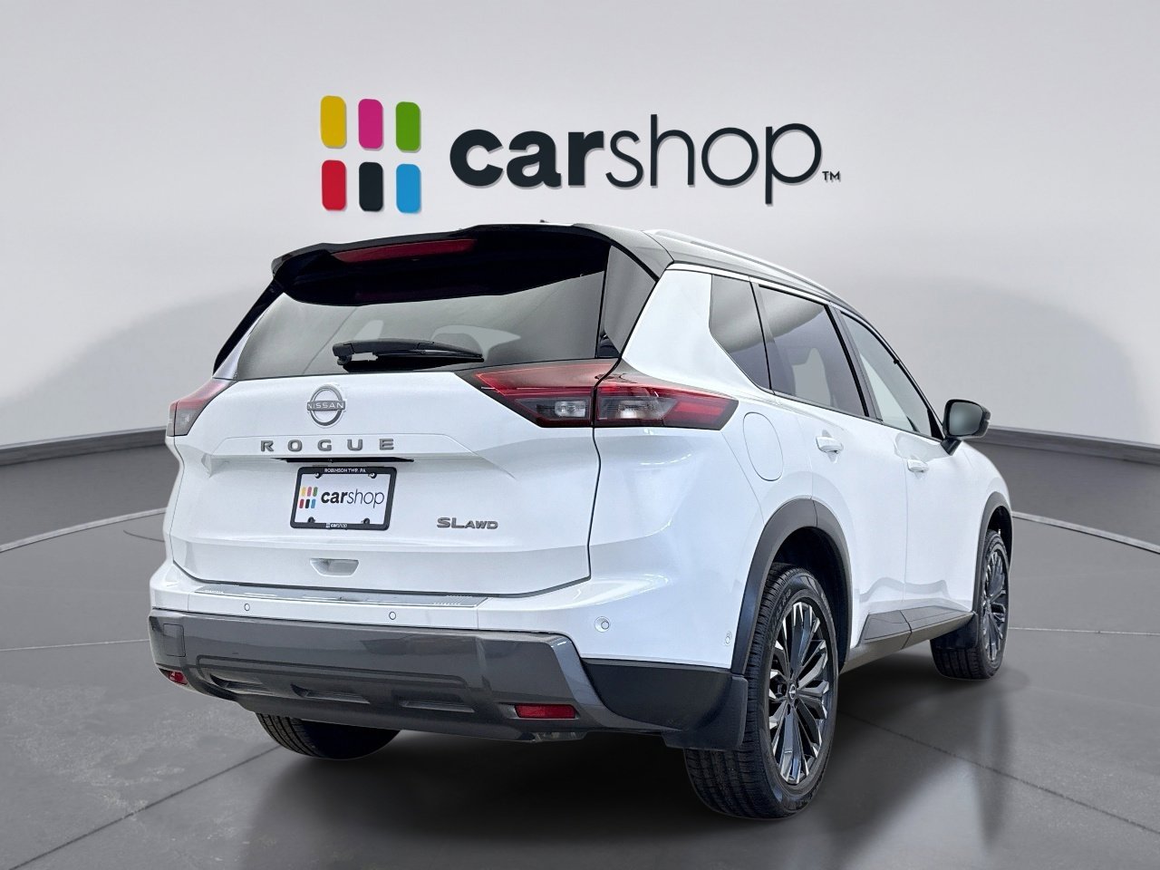 Used 2025 Nissan Rogue SL w/ Tech Package AWD/4WD image 5